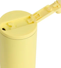 Design Letters Termokrus - Travel - Hygge - 350ml - Gul