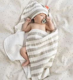 Done By Deer Babyhåndklæde - 70x70 cm - Stripes Sand