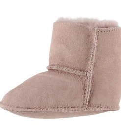 En Fant Lammeskindsfutter m. For - Rosa