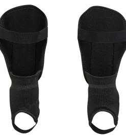 Hummel Benskinner - HmlShin Guards Flex Shell - Pompeian Red