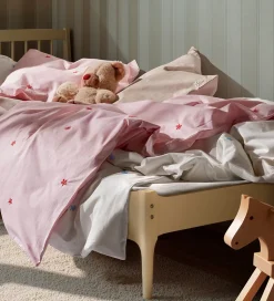 Juna Sengetøj - Daisy - Junior - Pink/Rød