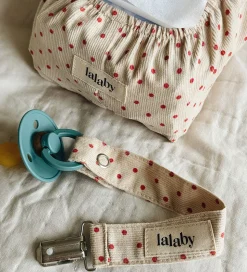 Lalaby Suttesnor - Red Dot