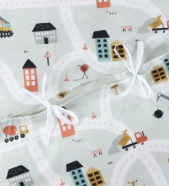 Nørgaard Madsens Sengetøj - Baby - Grå m. Veje/Arbejdsmaskiner