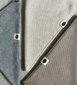 Pine Cone Savlesmæk - Strik - Leo - 36,5x22 cm - Natura Melange